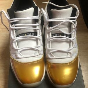 Jordan Retro 11 LOW GRADE SCHOOL SIZE 7